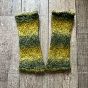 {Mossimo} fingerless gloves/arm warmers